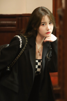 欧美老女人伦爱电影